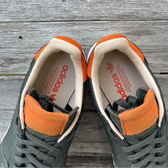 ADIDAS Supercourt 'Legend Earth’ Sneakers / Ms-Sz 10 - Picture 7 of 9